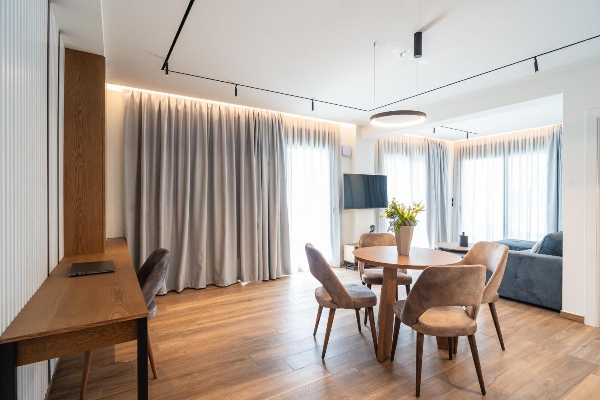 Volos Inn Hotel Bagian luar foto
